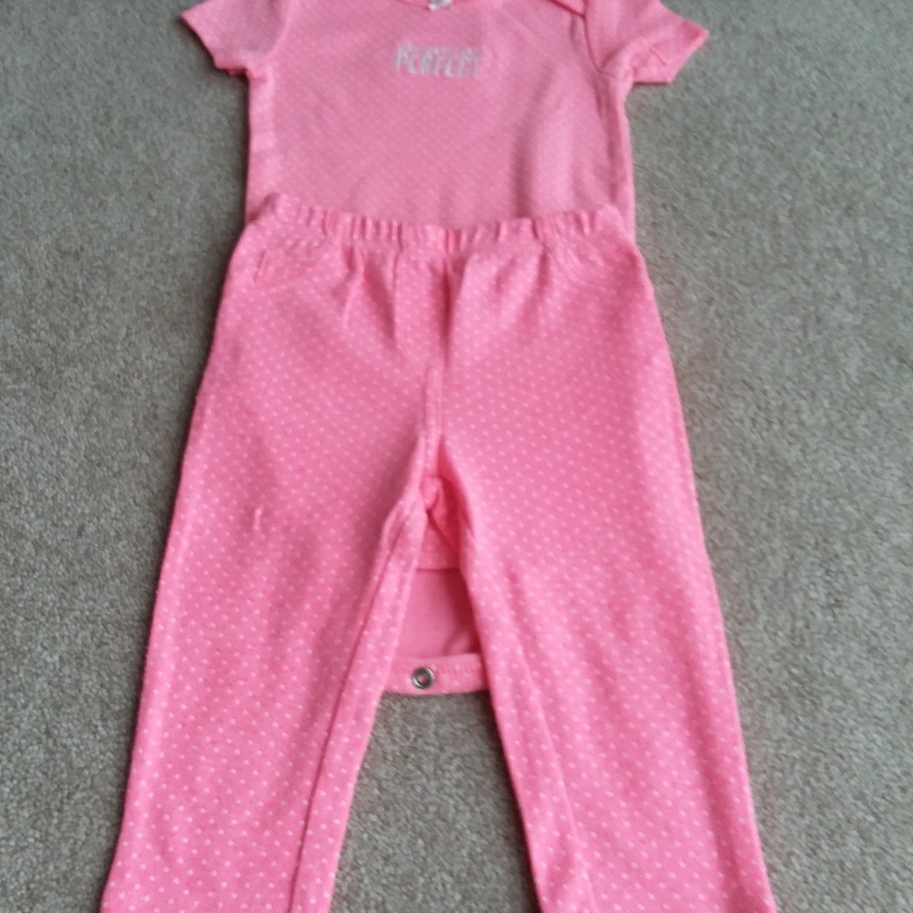 Carter's 9mo 2 piece set